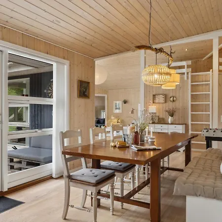 Beautiful In With Sauna Holiday home *