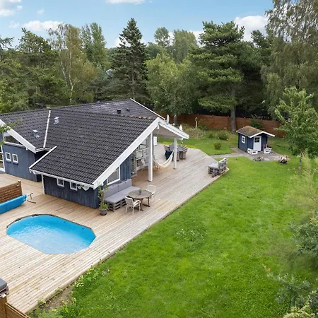 Holiday home Beautiful In With Sauna *